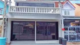 2 Beds House For Sale In Central Pattaya-Not In A Village