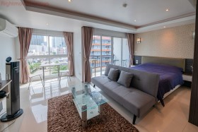 Studio Condo For Rent In East Pattaya - The Avenue