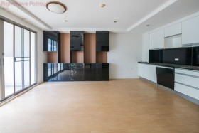 1 Bed Condo For Sale In Central Pattaya-The Urban Pattaya