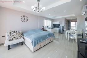 1 Bed Condo For Rent In Naklua-Park Beach