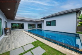 4 Beds House For Sale In Huay Yai-Baan Pattaya 6