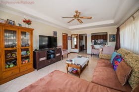 1 Bed Condo For Sale In Jomtien - View Talay Residence 4