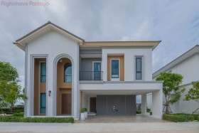 4 Beds House For Sale In East Pattaya - The Palm Grandio