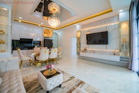 3 Beds House For Sale In East Pattaya - Not In A Village