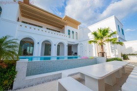 5 Beds House For Sale In East Pattaya-Not In A Village