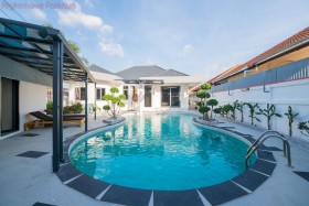6 Beds House For Sale In South Pattaya-Eakmongkol 8