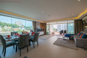 3 Beds Condo For Sale In Pratumnak - Executive Residence 4
