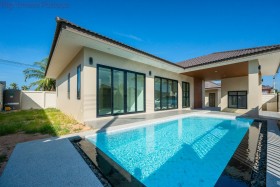 3 Beds House For Sale In East Pattaya - Garden Ville 9