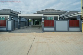 2 Beds House For Sale In Huay Yai - Delight Nature Home 7