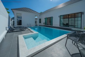 3 Beds House For Sale In East Pattaya - Not In A Village