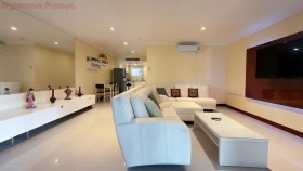 1 Bed Condo For Sale In Pratumnak - Executive Residence 1