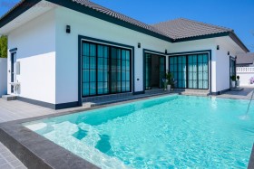 4 Beds House For Sale In Naklua - Rattanakorn Village 18