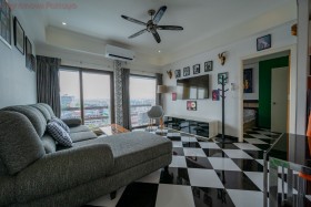 2 Beds Condo For Rent In Central Pattaya-Diana Estate