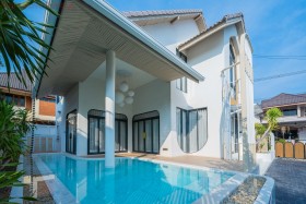 4 Beds House For Sale In Central Pattaya - Central Park 2