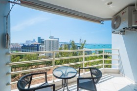 Studio Condo For Rent In Central Pattaya - View Talay 6