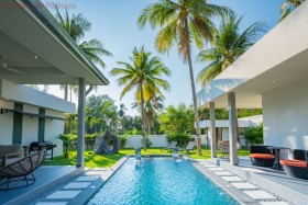 3 Bed House For Sale In Ban Amphur - SF Villas