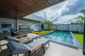3 Bed House For Sale In East Pattaya - Zensiri Lakeside Mabprachan