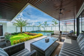 5 Beds House For Sale In East Pattaya - Zensiri Lakeside Mabprachan
