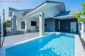 3 Bed House For Rent In East Pattaya - Not In A Village