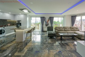 3 Bed Condo For Rent In Pratumnak - Pattaya Hill Resort