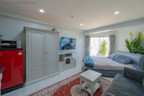Studio Condo For Rent In Jomtien - Jomtien Beach Condo (Rimhad)