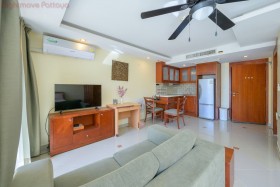 Studio Condo For Rent In Central Pattaya - City Garden Pattaya