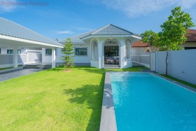 4 Bed House For Sale In East Pattaya - Mabprachan Garden Resort