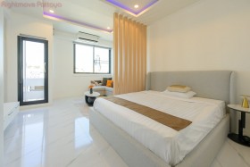 Studio Condo For Sale In Pratumnak - Thepthip Mansion