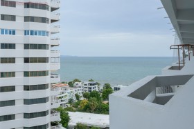 1 Bed Condo For Sale In Jomtien - Jomtien Condotel