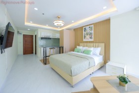 Studio Condo For Sale In Jomtien - Jomtien Beach Condo (Rimhad)