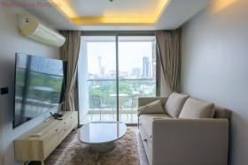1 Bed Condo For Rent In Pratumnak - The Peak Towers