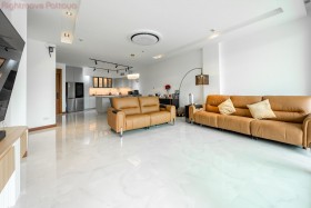 2 Bed Condo For Sale In Wongamat - Ananya Beachfront