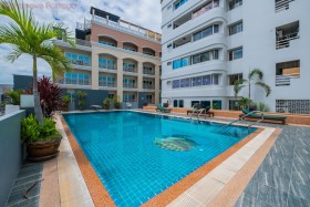 Studio Condo For Sale In Central Pattaya - Pattaya Beach Condo